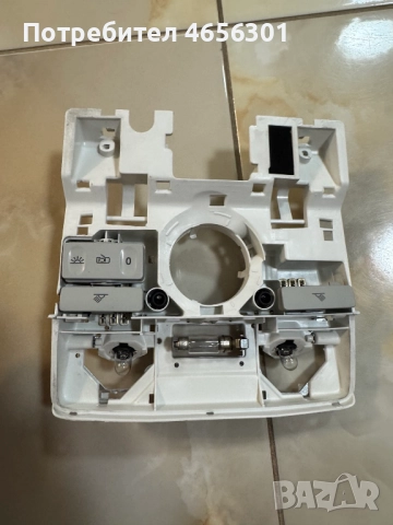 Комплект централен преден плафон+стойка за очила за Vw Golf 5 само за 80лв. 1k0867489 1K0947105G, снимка 4 - Части - 52487249