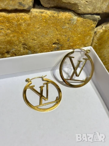обеци louis vuitton chanel Bvlgari christian dior fendi , снимка 2 - Обеци - 50653301