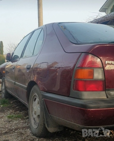 Продавам Нисан Примера-ударена