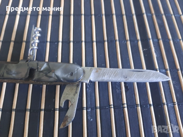 Старо Българско ножче от соца  Велико Търново, снимка 2 - Ножове - 52177666