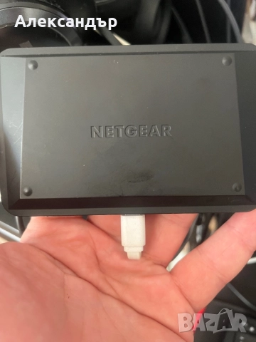 4G бисквитка Netgear AirCard 785 mobile hotspot, 785mbps, 2.4Ghz/5Ghz, microSIM card, 1 microUSB, снимка 4 - Рутери - 51589801