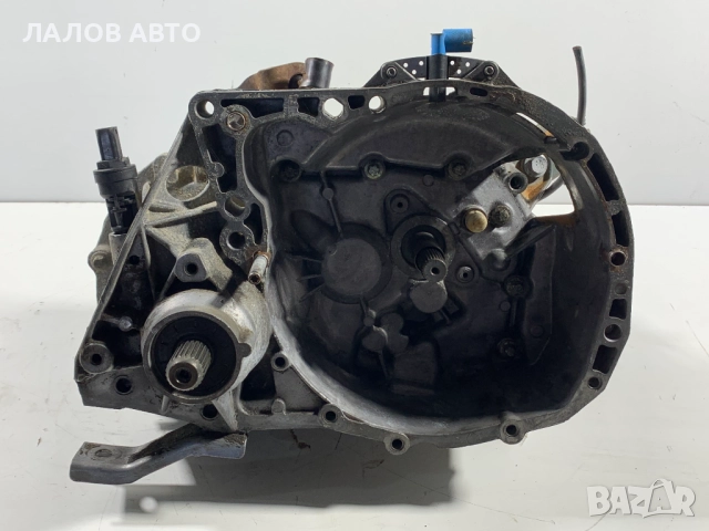 Ръчна 5 степенна скоростна кутия Дачия Логан 1 1.4i 1.6i 2007г. 8200243745