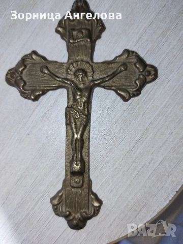 Стар декоративен кръст