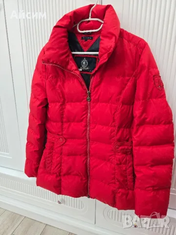 оригинално дамско зимно яке Тommy Hilfiger M размер , снимка 6 - Якета - 48221164