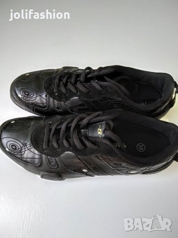 Спортни обувки Buldozer, снимка 4 - Маратонки - 28268572