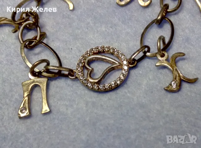 СКЪПОЦЕННА ВИНТИДЖ АРТ СРЕБЪРНА ГРИВНА с БУКВИЧКИ СРЕБРО 925 с БЯЛА ПОЗЛАТА и ИСКРЯЩИ ЦИРКОНИ 48561, снимка 6 - Гривни - 50136371