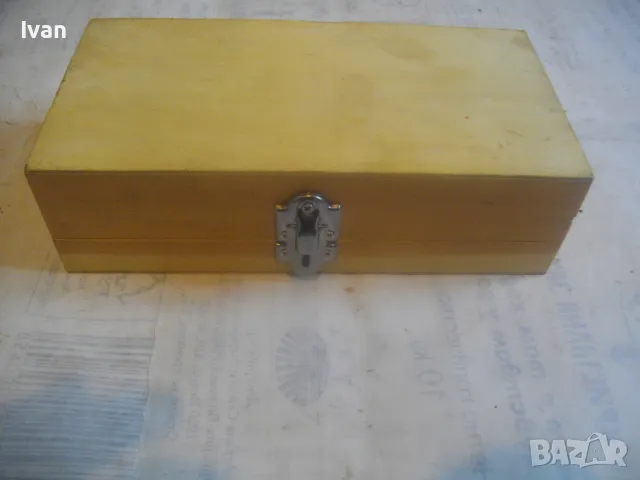 НОВ НЕМСКИ КОМПЛЕКТ 6 БРОЯ ФРЕЗИ ФРЕЗЕРИ ЗА ОБЕРФРЕЗА ЗА ДЪРВО ЗАХВАТ ОПАШКА ф8мм В ДЪРВЕНА КУТИЯ, снимка 3 - Други инструменти - 49775097