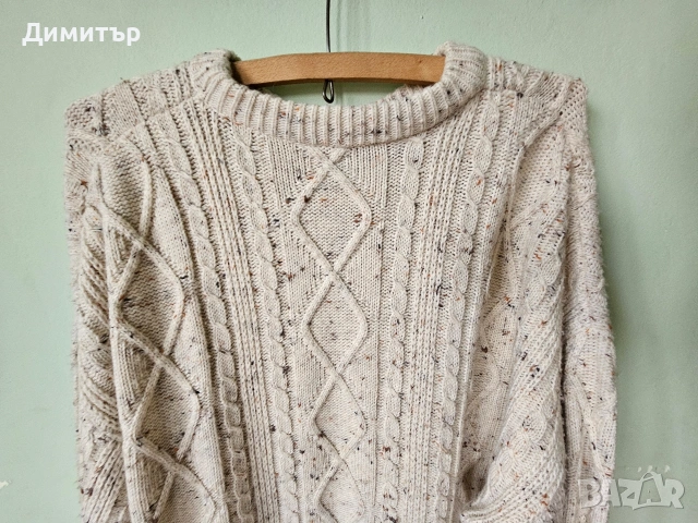 Mickey Mouse пуловер Disney L/XL ембродерия pullover , снимка 14 - Пуловери - 53491716