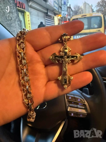 Мъжки златен ланец с кръст плътен 