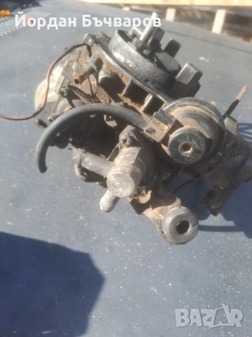 Карбуратор Pierburg 2E за VW Golf & Jetta Mk2 1600см3, снимка 2 - Части - 52393233