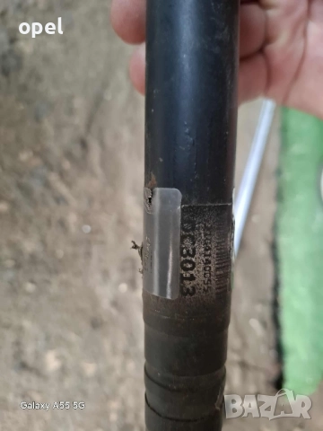 продавам дясна полуоска за дачия логан, снимка 2 - Части - 52029564