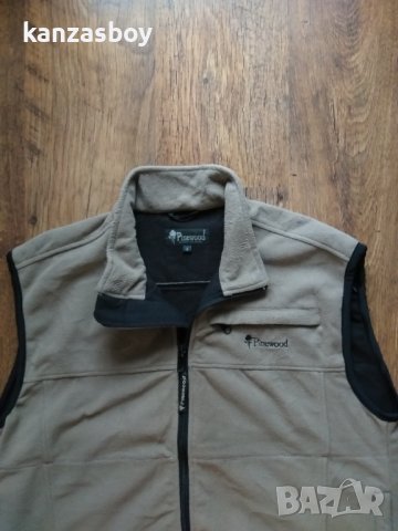 pinewood - страхотен мъжки елек, снимка 4 - Спортни дрехи, екипи - 38914684