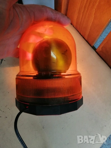 Сигнална лампа за автомобил, снимка 5 - Аксесоари и консумативи - 53587792
