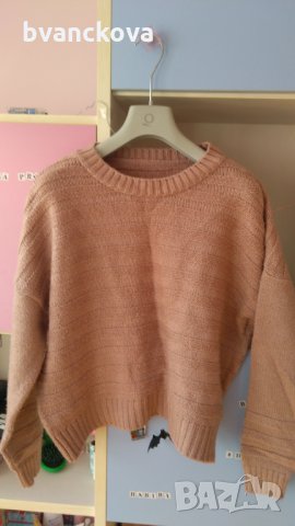 Розов овърсайз пуловер, снимка 1 - Блузи с дълъг ръкав и пуловери - 34805709