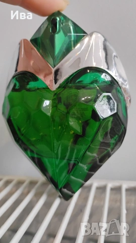 дамски парфюм aura mugler 