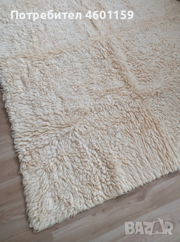 Нов вълнен китеник , снимка 2 - Покривки за легло - 53608654