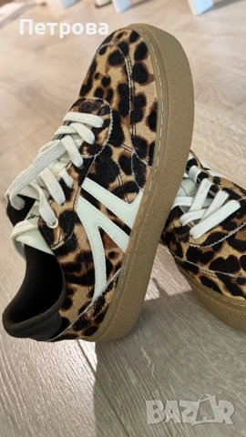 Тигрови сникърси, снимка 2 - Маратонки - 51711067