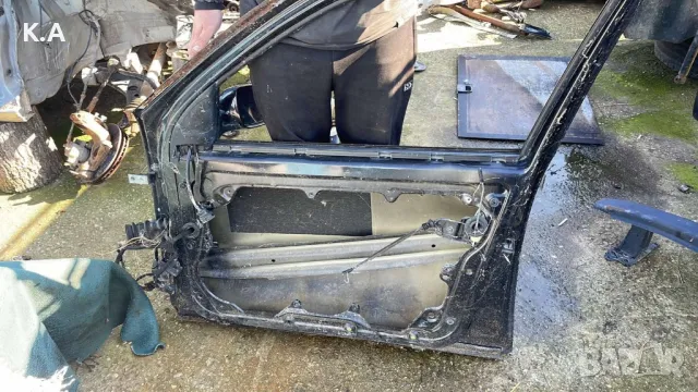 Предна дясна врата VW Golf 4 4/5 врати, снимка 4 - Части - 48741980