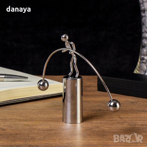 1282 Антистрес махало с форма на щангист подарък офис играчка, снимка 5 - Декорация за дома - 27273222