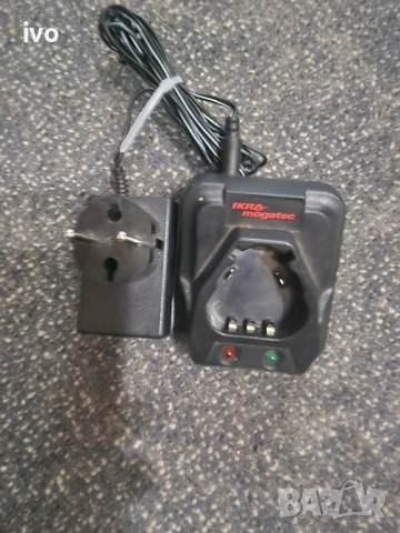 зарядно за винтоверт, снимка 6 - Винтоверти - 51473397