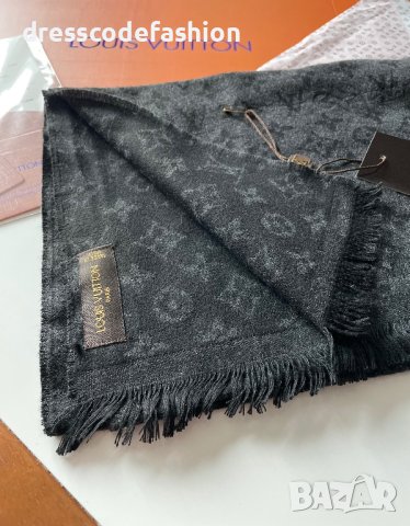 Луксозен модел шал с кутия Louis Vuitton, снимка 2 - Шалове - 43712688