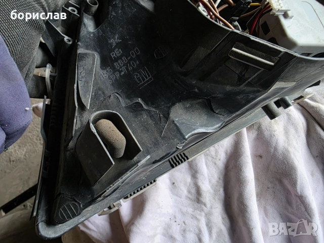 Десен фар за Опел Вектра ц , снимка 4 - Части - 52355917