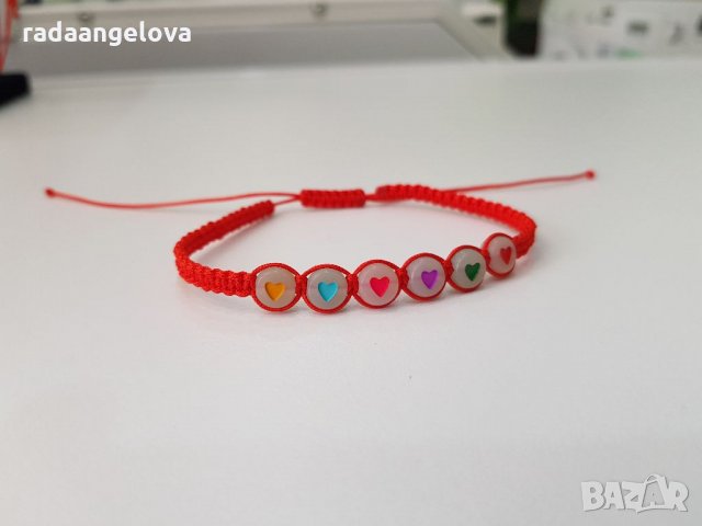 Гривна с флуоресцентни мъниста , снимка 4 - Гривни - 33238122