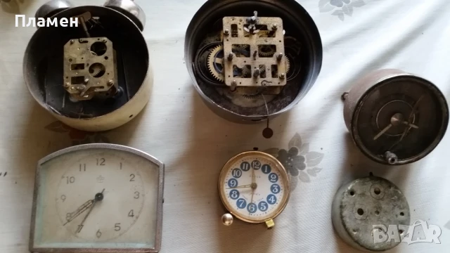 Настолни часовници за части