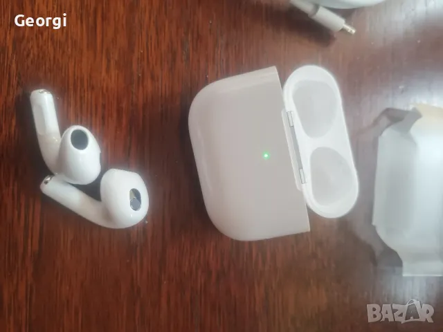 Airpods3 нови, снимка 2 - Безжични слушалки - 48469811