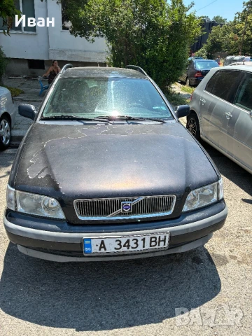 Volvo v 40