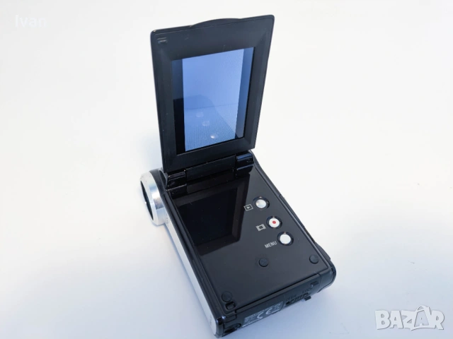 Компактна видеокамера Sony Bloggie MHS-CM5 HD 1080p, снимка 12 - Камери - 53396061