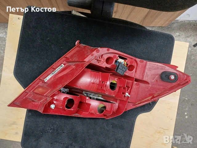 w204 ляв стоп за части, снимка 2 - Части - 53583761