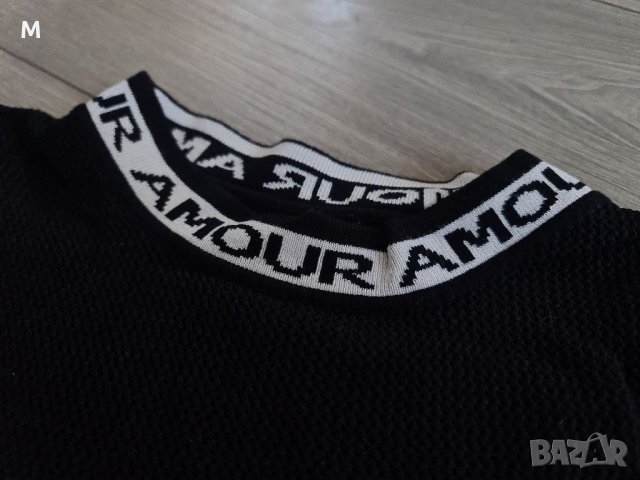 Черна блуза / CROP TOP на AMOUR, снимка 2 - Блузи с дълъг ръкав и пуловери - 35432502