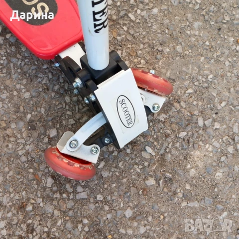 Детски скутер, снимка 4 - Скутери и тротинетки - 50727290