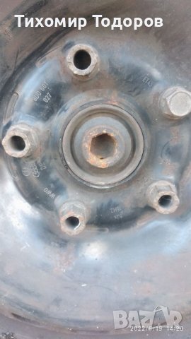 Джанти с летни гуми Пасат, Ауди, снимка 2 - Автомобили и джипове - 37136498