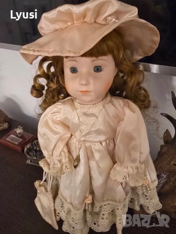 Порцеланова кукла