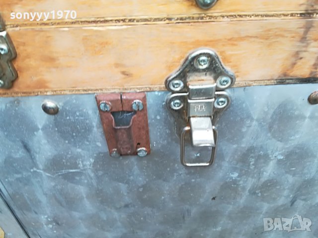 РИБАРСКИ СТОЛ-50Х39Х27СМ-ВНОС SWISS 1106222055, снимка 13 - Екипировка - 37055367