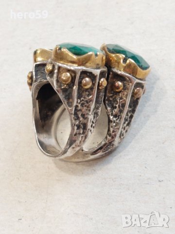 Стар сребърен дамски пръстен с три огромни изумруда, снимка 4 - Пръстени - 43959241