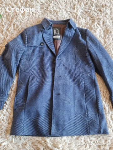 Ново вълнено мъжко палто - размер XL