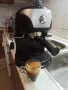 Кафемашина Делонги с ръкохватка с крема диск, работи отлично и прави хубаво кафе с каймак , снимка 4