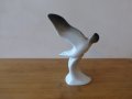 Немска порцеланова фигура птица Буревестник 1970 г статуетка, снимка 6
