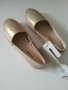 Нови златисти обувки, номер 40, с етикет, снимка 1 - Дамски ежедневни обувки - 37785766