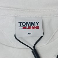 Tommy Jeans Relaxed Varsity Tee оригинална тениска XS памук фланелка, снимка 3 - Тениски - 43089229