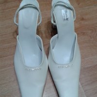  Дамски бели обувки с токчета - 37 номер, снимка 2 - Дамски обувки на ток - 36865174