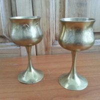 Две чаши от месинг гравирани , снимка 1 - Антикварни и старинни предмети - 32889140