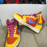 Nike Dunk Night ,,MILOU” номер 39, снимка 2 - Маратонки - 40401808