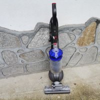 Прахосмукачка - Dyson DC 40 / 700 W, снимка 1 - Прахосмукачки - 36727010