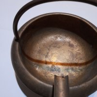 Стар бронзов пепелник , снимка 3 - Антикварни и старинни предмети - 35116596