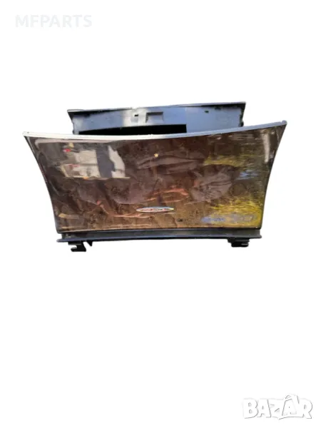 Пепелник за Mercedes-benz S211, снимка 1