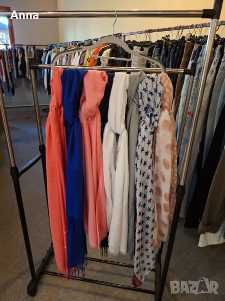 Дамски шалове, снимка 1